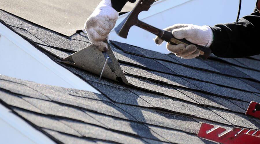 Professional residential roofers in Vredenburgh, AL